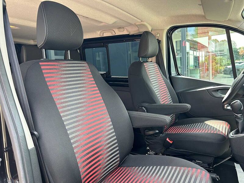 Nissan NV300 Kombi L1H1 2,7t PREMIUM  Heckklappe verglast, 8 Sitzepl.